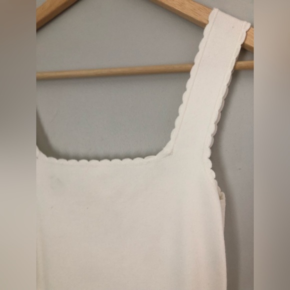 Sezane NWOT cream dress - Picture 2 of 3